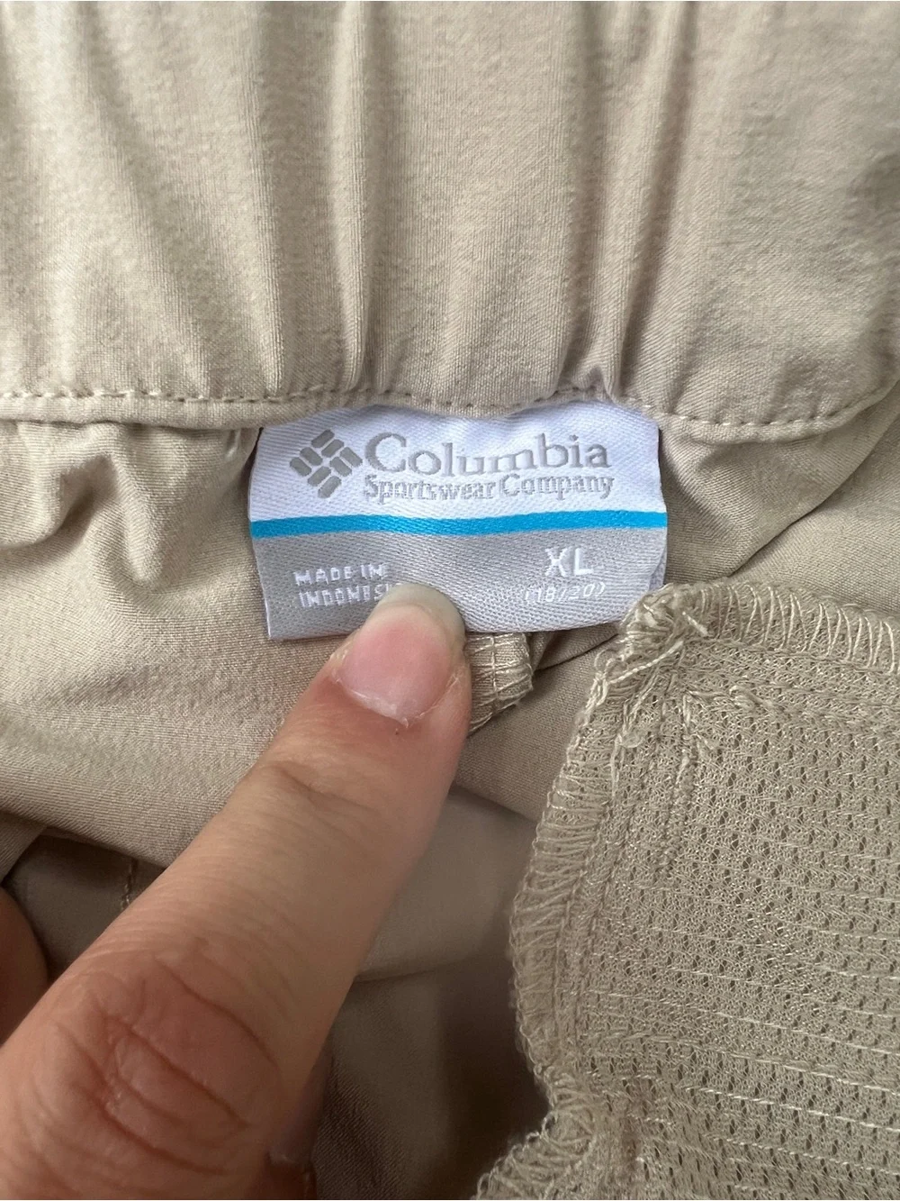 Columbia PFG Shorts Youth Boys XL 18-20 Beige Omni-Shade Fishing Swim Hiking EUC